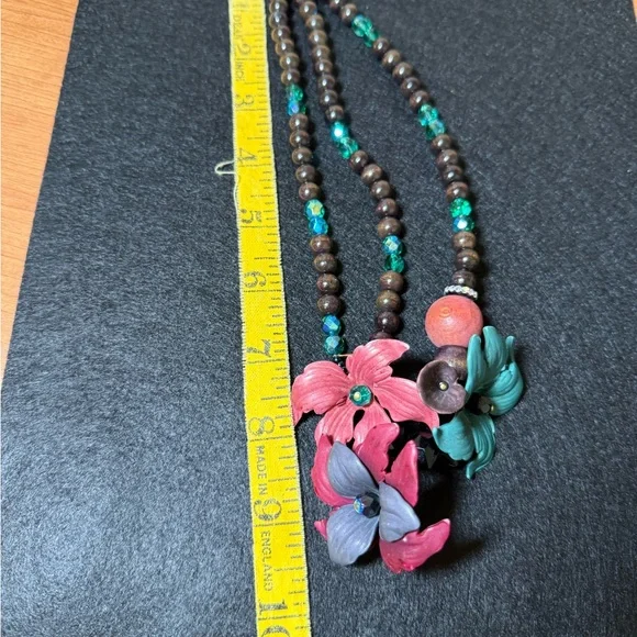 Vintage Chunky Floral Wood/ Clay-Like Lampwork Beads Statement Piece Necklace - Picture 6 of 6